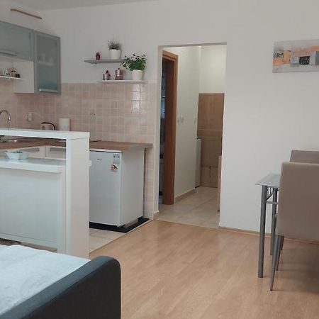 Studio 7Even Ground Floor Пула Экстерьер фото