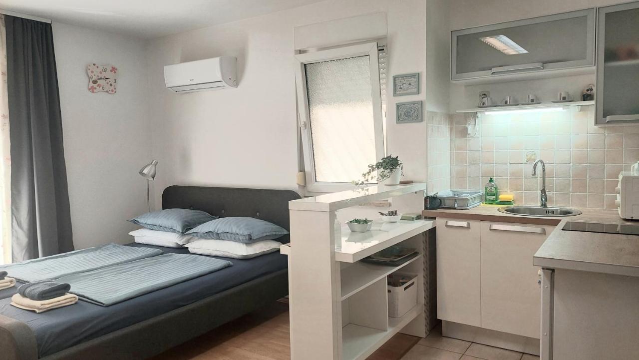 Studio 7Even Ground Floor Пула Экстерьер фото